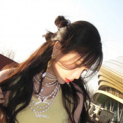 穿警服的那些女孩儿